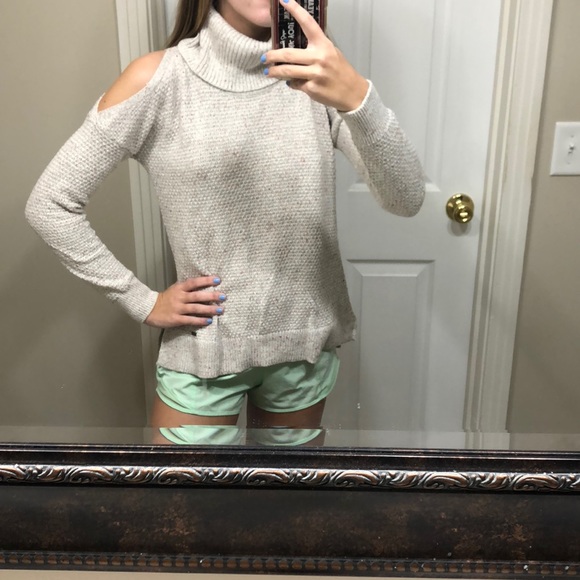 off the shoulder turtleneck sweater - Picture 1 of 5
